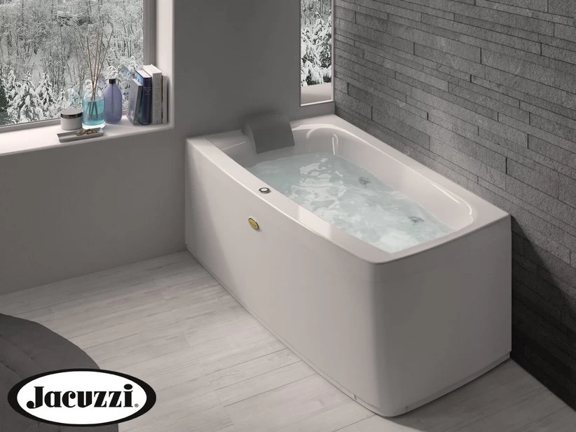 Vasca Idromassaggio Jacuzzi® Essential 150X90 Schienale A Destra 1 Vasca Idromassaggio Jacuzzi® Essential 150X90 Schienale A Destra