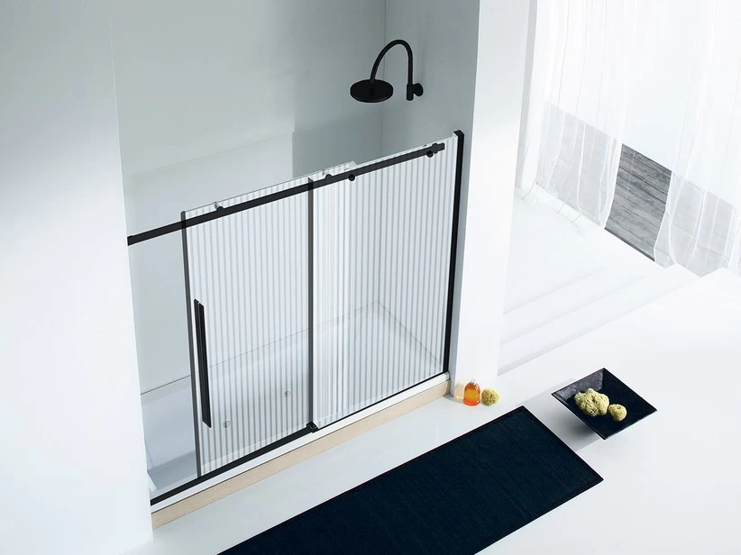 Porta Sopravasca Velo Cm 170 H150 Anta Scorrevole Destra Cristallo Serigrafato Profili Nero Opaco 1 Porta Sopravasca Velo Cm 170 H150 Anta Scorrevole Destra Cristallo Serigrafato Profili Nero Opaco